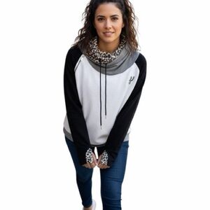 GAMEDAY COUTURE San Antonio SPURS Long Sleeve Double-Hooded Hoodie Size XL​